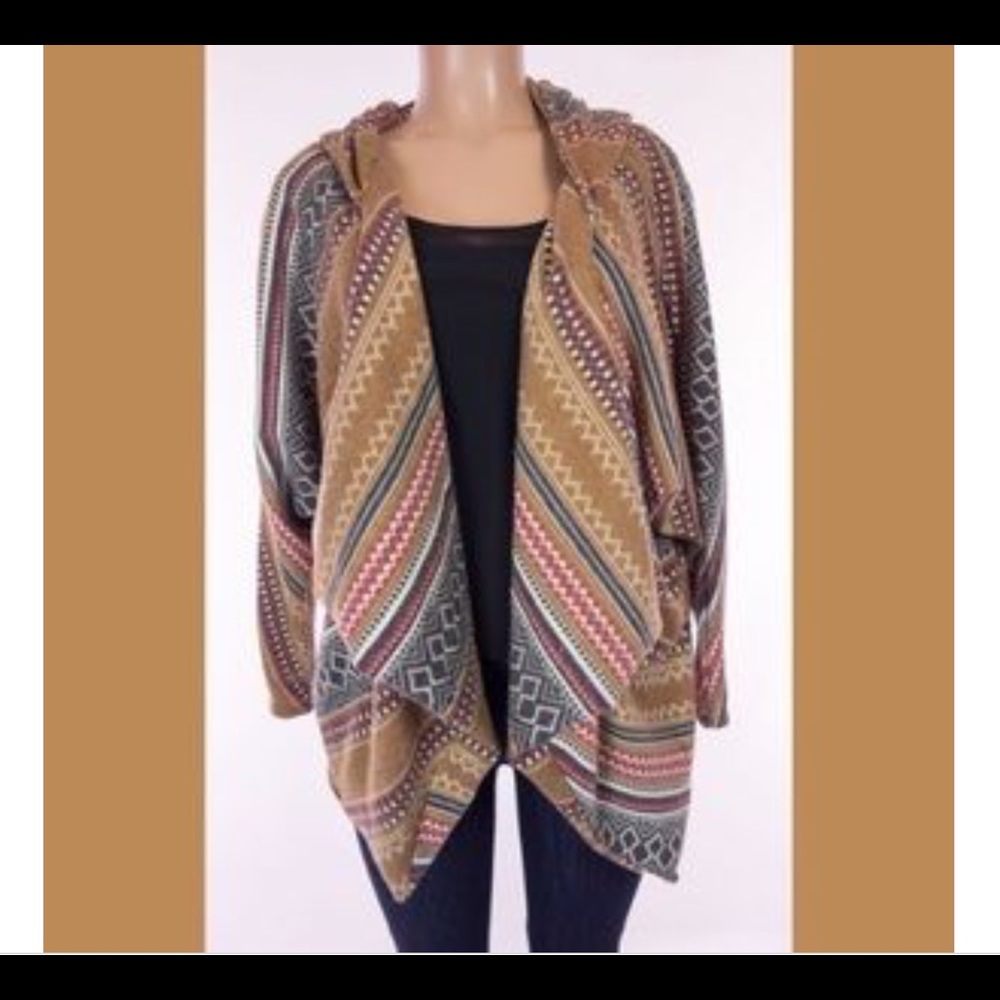 Mags & Pye Southwestern hooded sweater